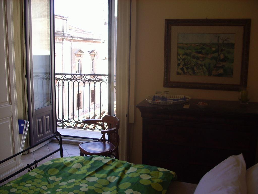 B&B Al Teatro Massimo CTA Eksteriør billede