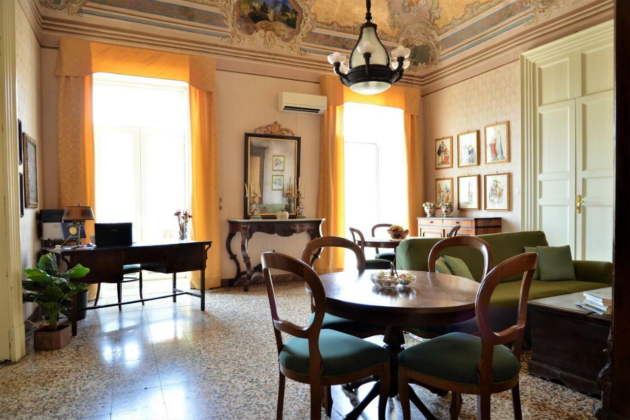 B&B Al Teatro Massimo CTA Eksteriør billede